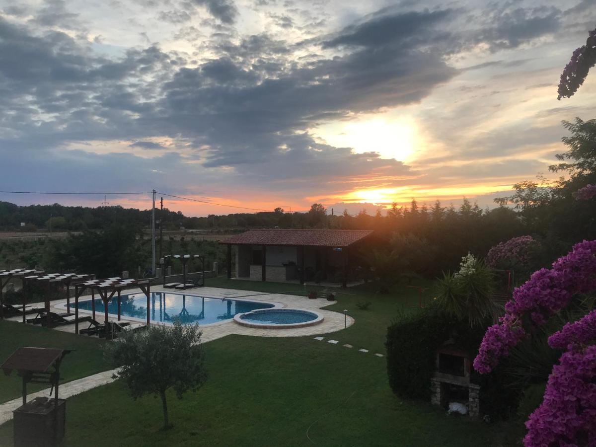 Apartments Ada Bojana Ulcinj Exteriör bild