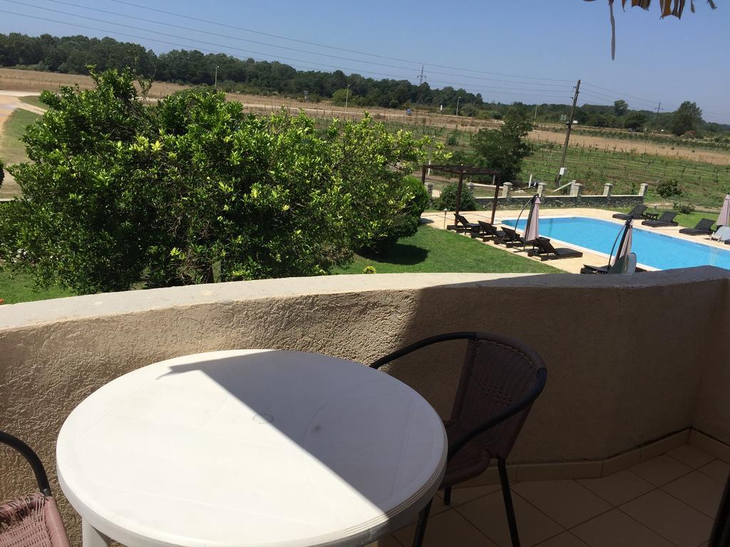 Apartments Ada Bojana Ulcinj Exteriör bild